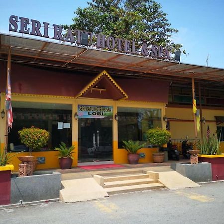 Seri Ratu Hotel & Spa ポートディクソン エクステリア 写真