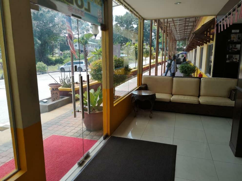 Seri Ratu Hotel & Spa ポートディクソン エクステリア 写真